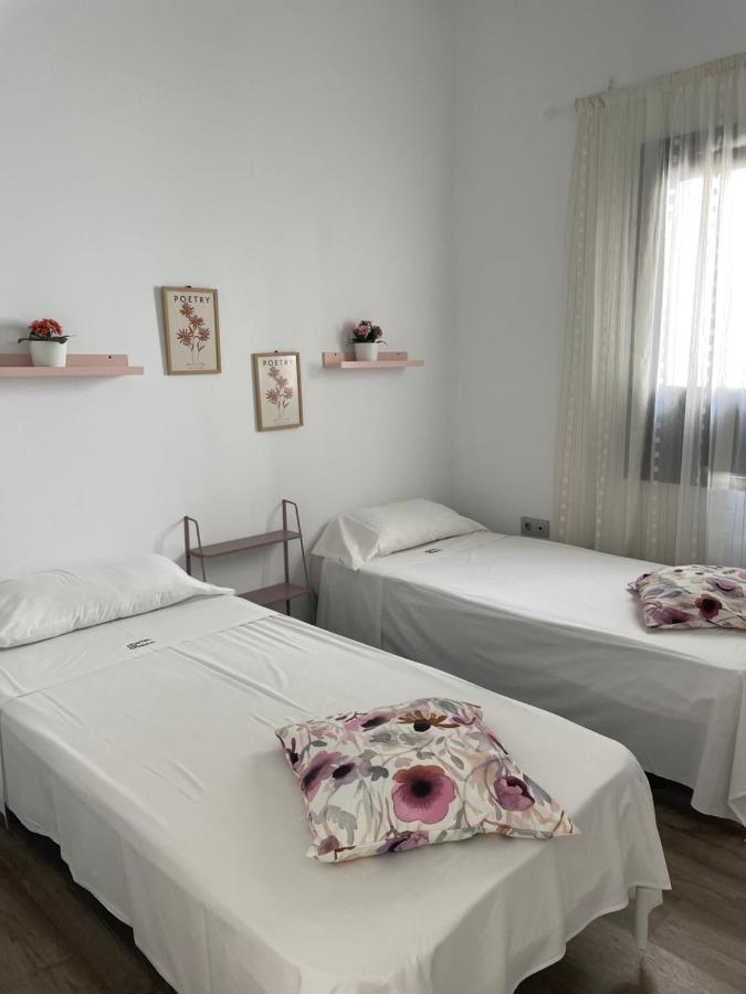 The Cathedral Hostel Murcia Exterior photo