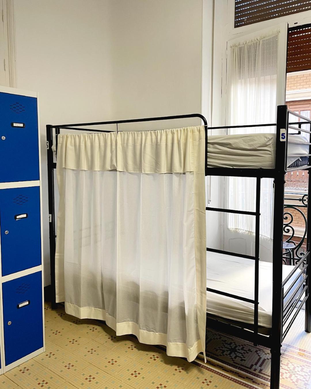 The Cathedral Hostel Murcia Exterior photo